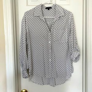 Women’s button up patterned top